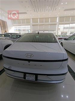 هیوندای ازێرا